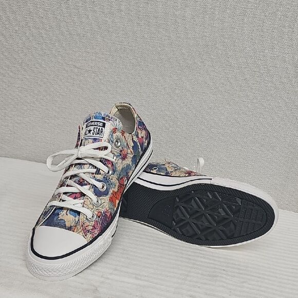 CONVERSE CTAS MULTI COLOR DAISY PRINT SNEAKERS BFPM-05-133 - Picture 1 of 10
